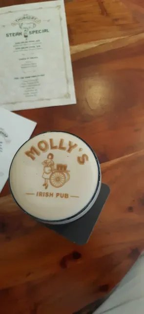 Molly's Irish Pub Highgate