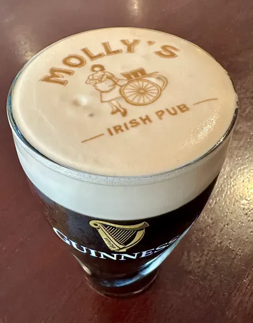 Molly's Irish Pub Highgate