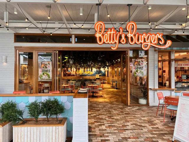 Betty's Burgers