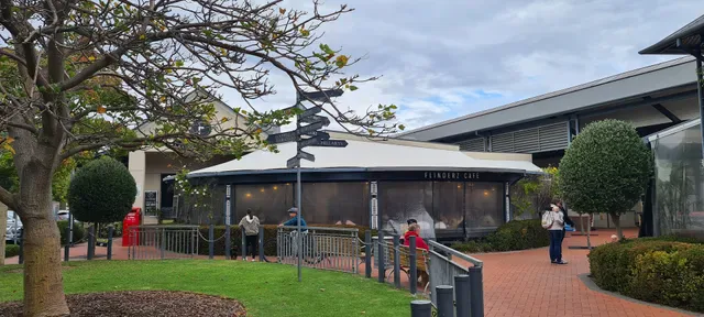 Flinderz Cafe & Restaurant