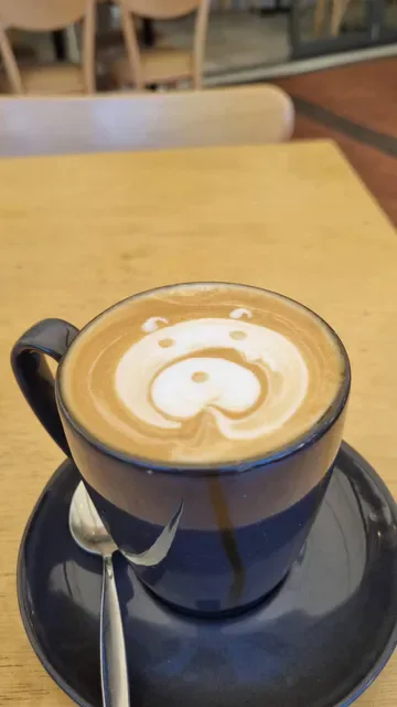 Flinderz Cafe & Restaurant