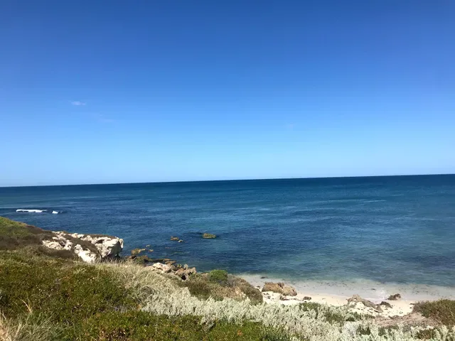 Sistas Burns Beach Cafe & Restaurant