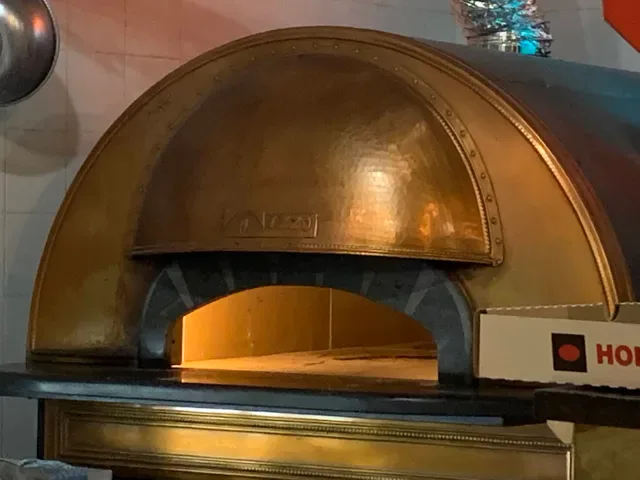 Two Mad Tuscans Traditional Italian Pizzeria