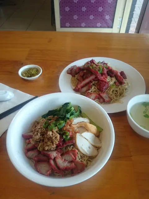 Asian Golden Wok