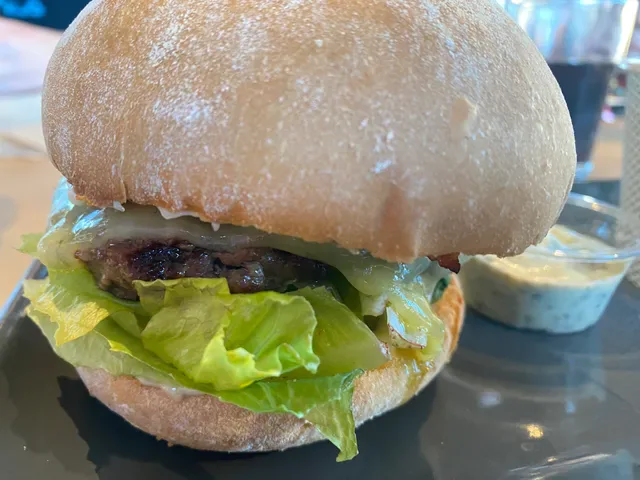 Grill'd Burgers - Innaloo