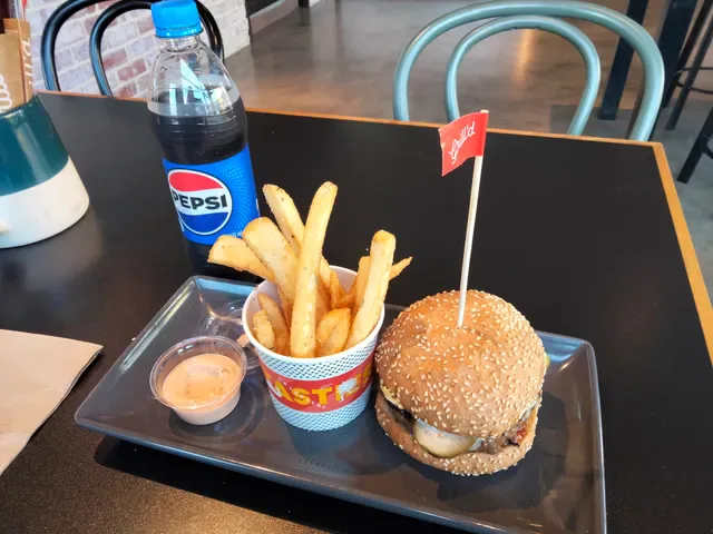 Grill'd Burgers - Innaloo