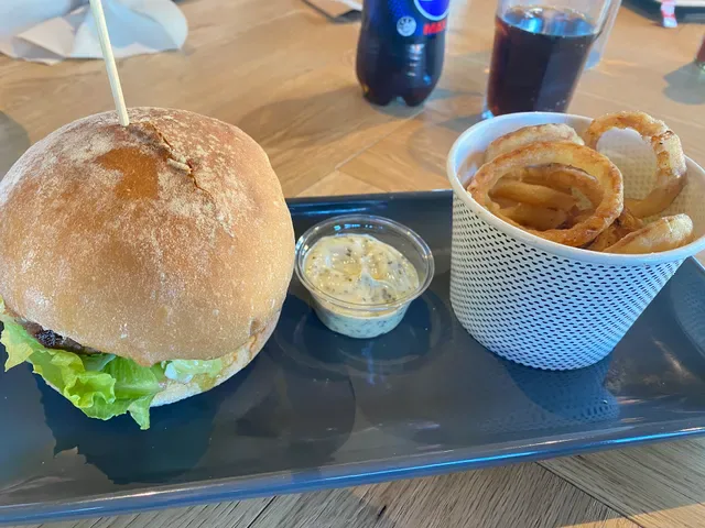 Grill'd Burgers - Innaloo