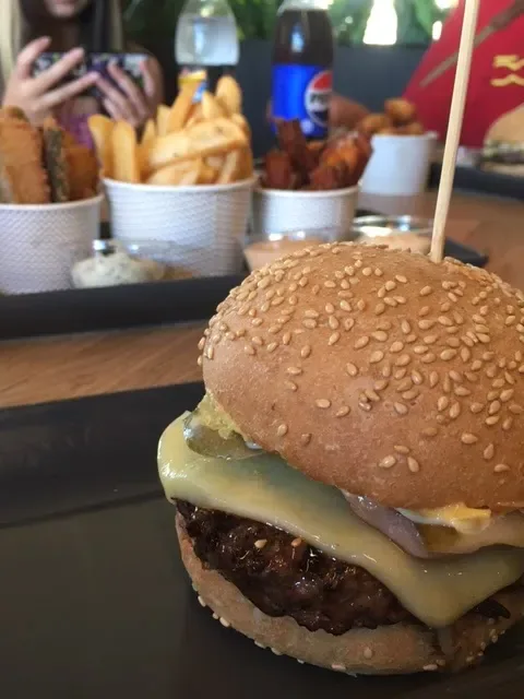 Grill'd Burgers - Innaloo