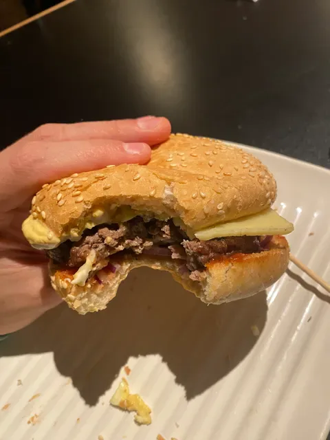 Grill'd Burgers - Innaloo