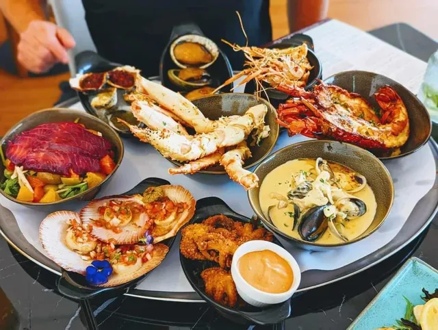 The Cray Seafood & Grill Restaurant Innaloo