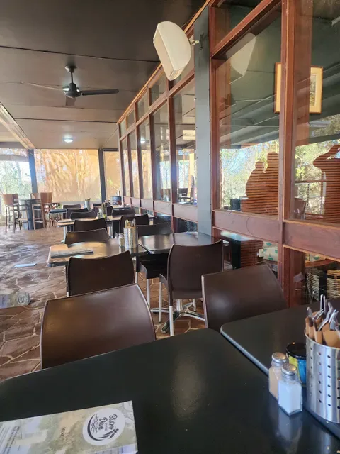 Bistro by the Dam