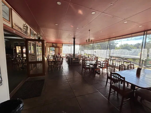 Jarrahdale Tavern & Restaurant