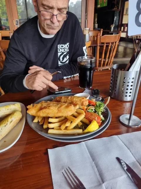 Jarrahdale Tavern & Restaurant