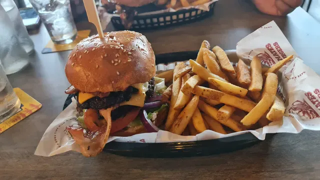 4 Mates Bar & Grill - Jindalee