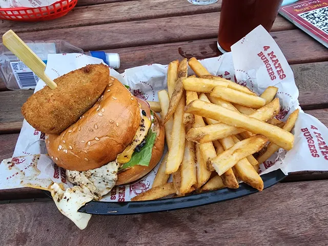 4 Mates Bar & Grill - Jindalee