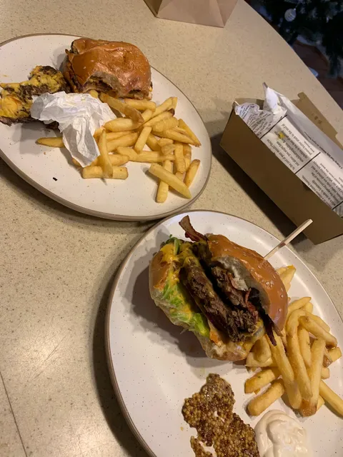 4 Mates Bar & Grill - Jindalee