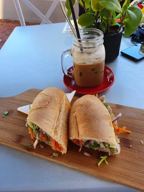 2 Beans Cafe