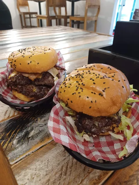 Crispy's Burgers
