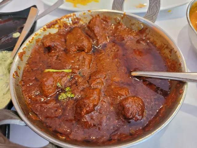 Curries @ BLVD