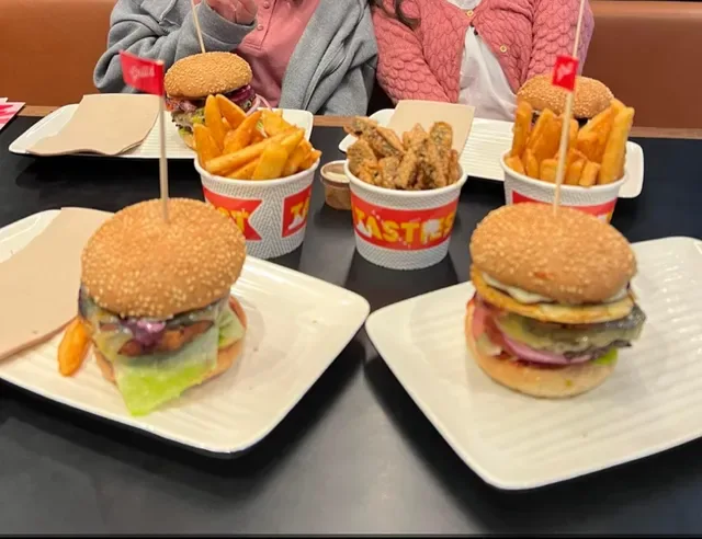 Grill'd Burgers - Joondalup