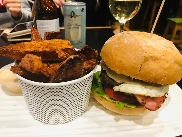 Grill'd Burgers - Joondalup