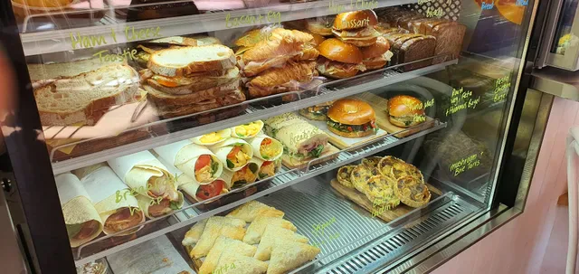 Paper Avenue Cafe