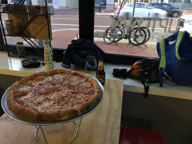 Uptown Pizza