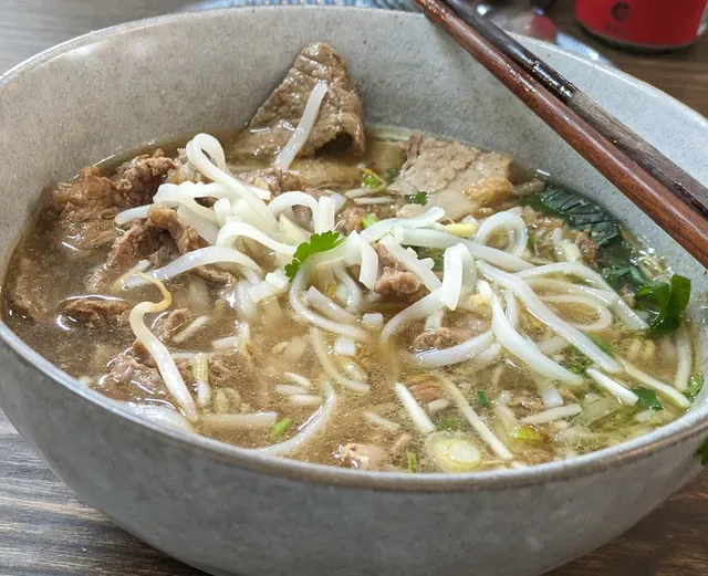 Viet Yummy Cafe