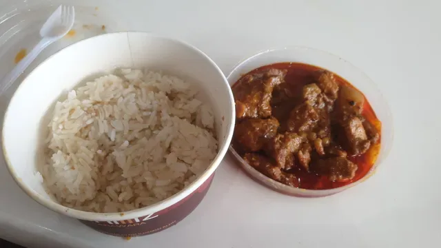 Chilliz Xprezz Karawara
