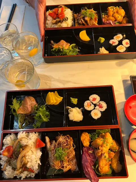 Sushia Izakaya