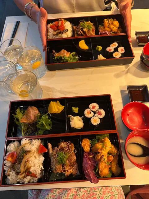 Sushia Izakaya