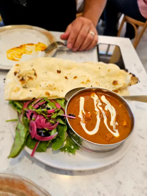 Topi Restaurant