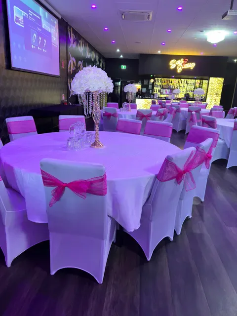 Indian Twist Restaurant & Banquet Hall Perth