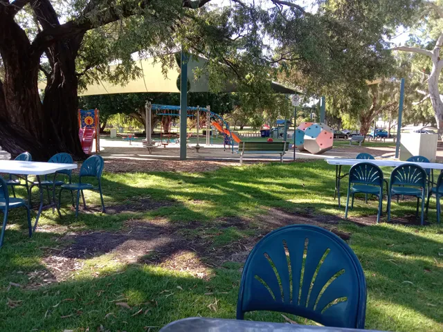 Tomato Lake Cafe