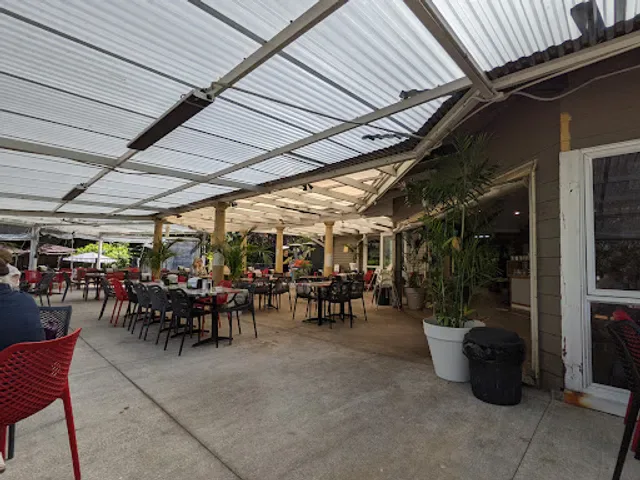 Lakeview Cafe