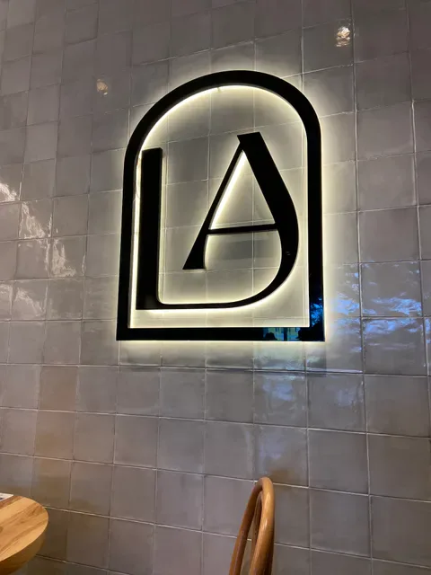 Cafe L.A