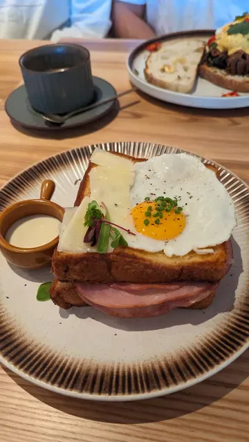 Cafe L.A