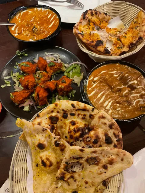 Curry Munchers