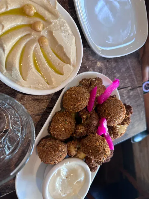 Shesh Besh Restaurant & Cafe
