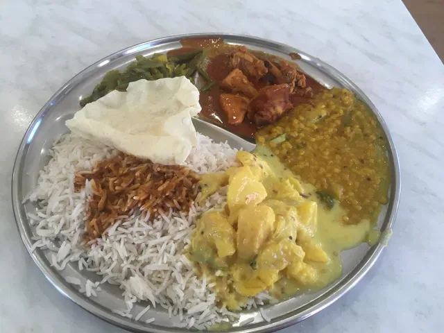 Yaal Cafe