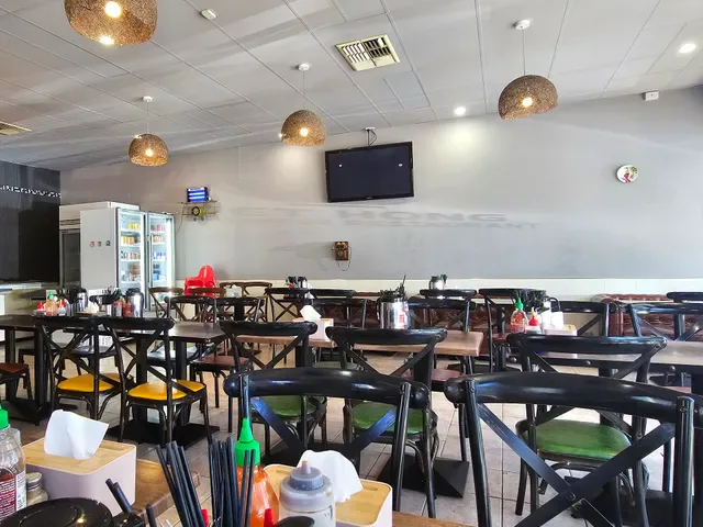 Viet Hong Vietnamese Restaurant