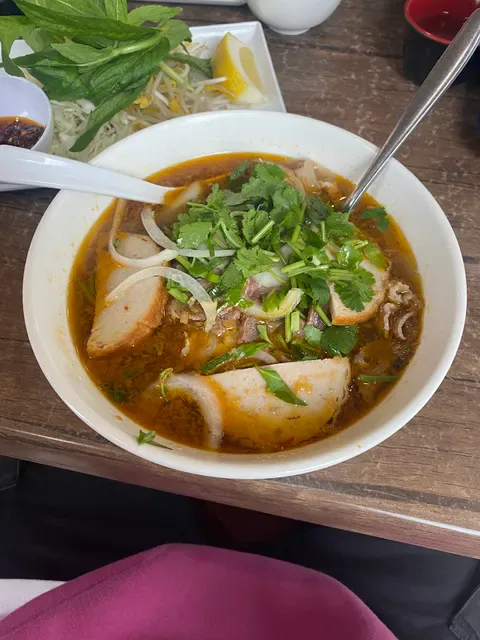 Viet Hong Vietnamese Restaurant