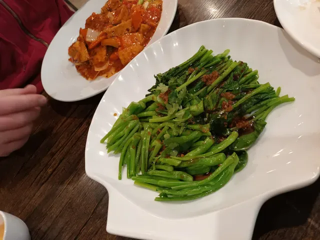 Viet Hong Vietnamese Restaurant