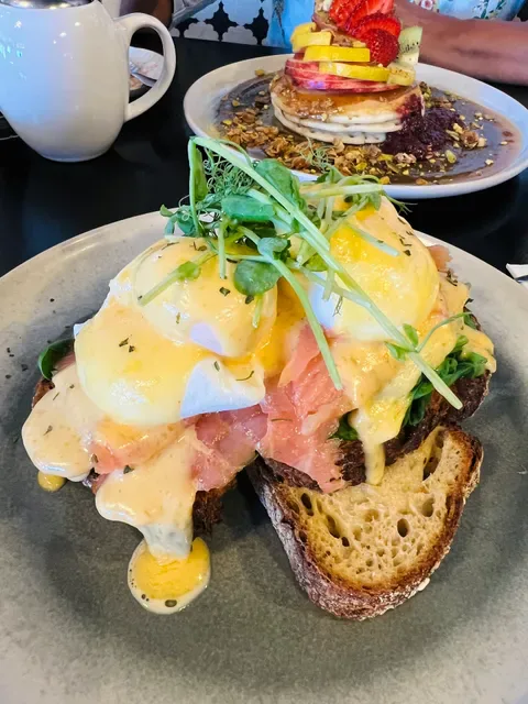 Mrs. S Café