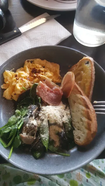 Mrs. S Café