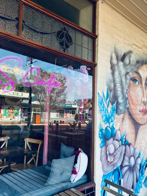 Mrs. S Café