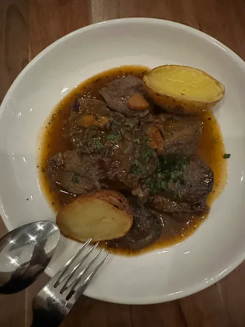 Una Més