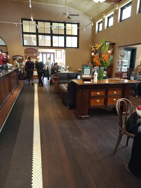 Dôme Café - Midland