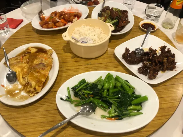 Lucky Chinese Restaurant