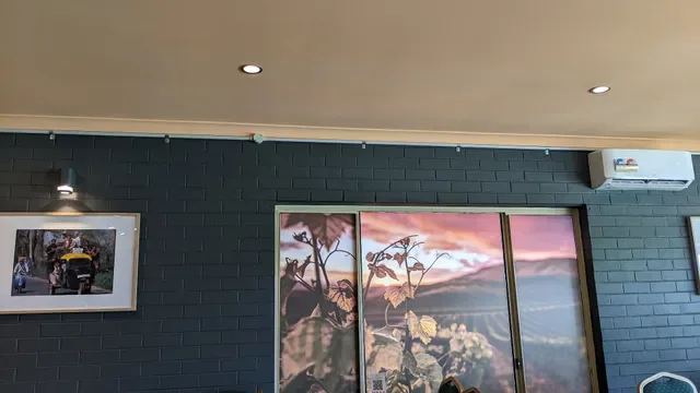 The Tandoori Bistro